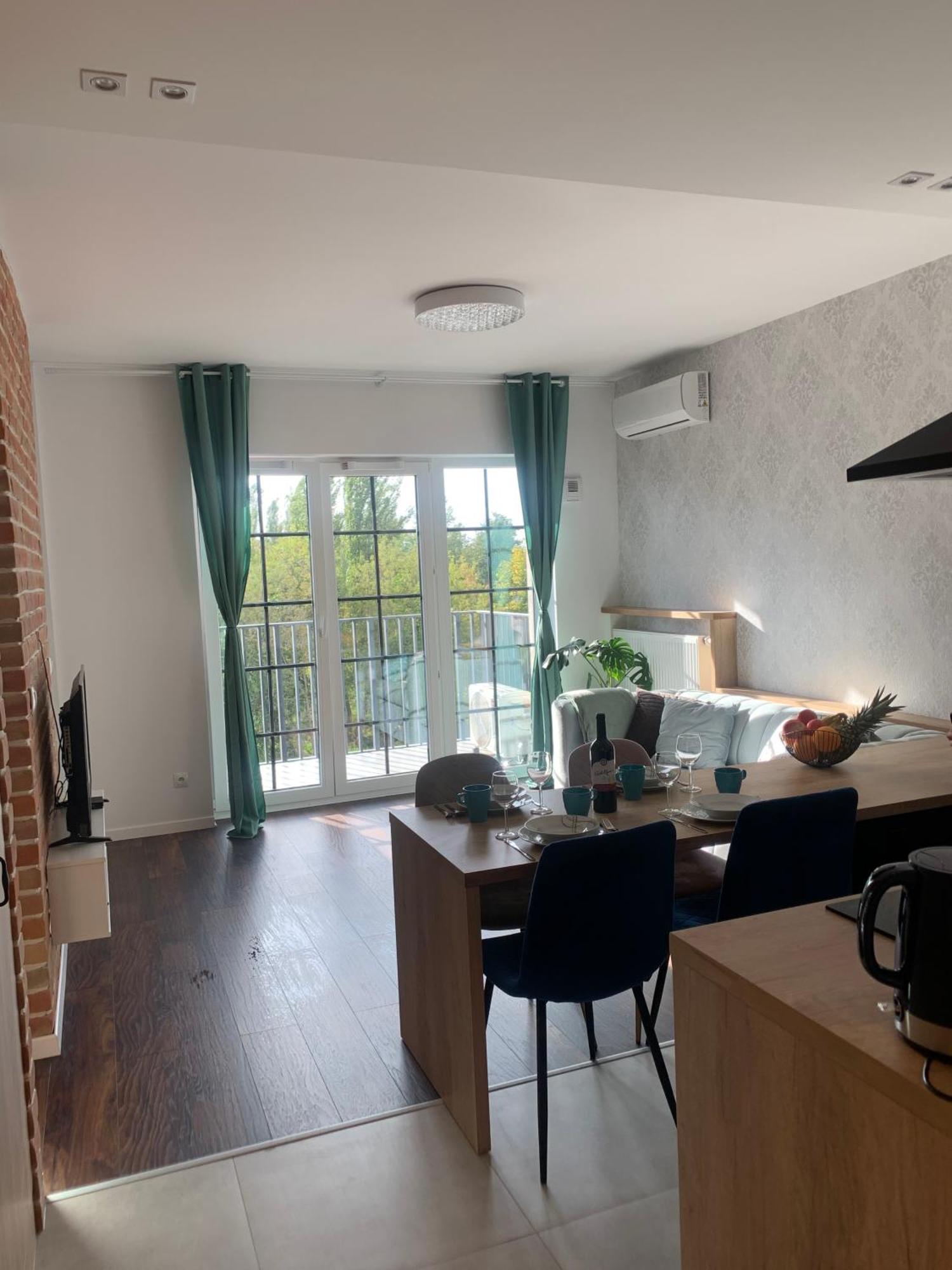 Stylowy Apartament Przy Manufakturze W Samym Centrum Lodzi Exterior photo